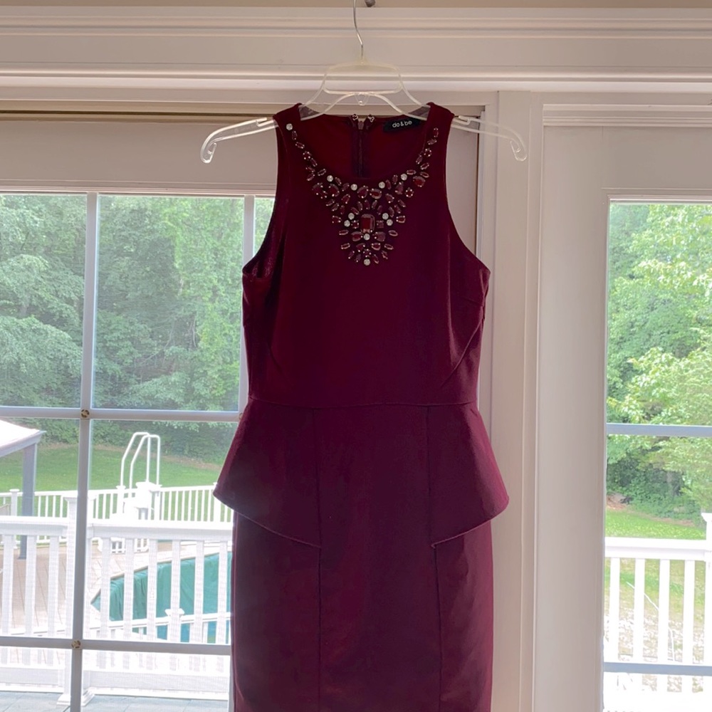Dark red short dress with back zipper.